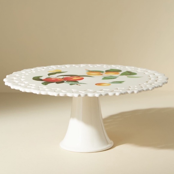 Chantilly Cake Stand - Picture 4 of 10